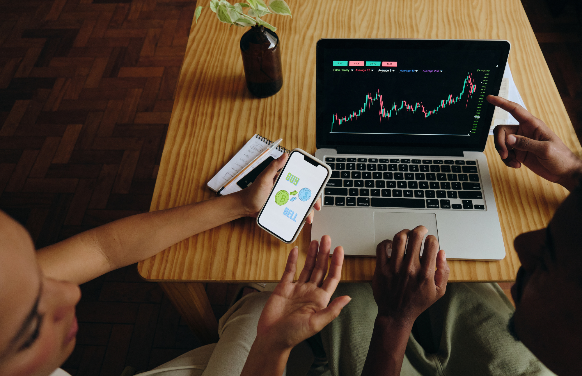 kam investovat, jak investovat 10 000 Kč, jak zhodnotit úspory
