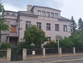 Vila Praha - Strašnice