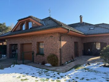 Family House - Prague, Dubeč
