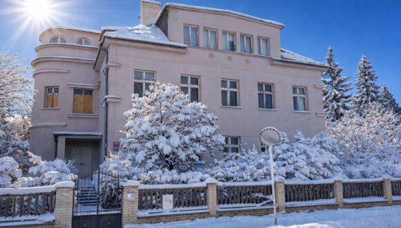 Vila Praha - Strašnice